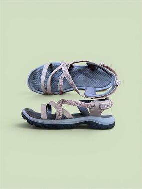 Women’s Outdoor Strappy Sandals in Beige and Gray - Comfortable Open-Toe Design